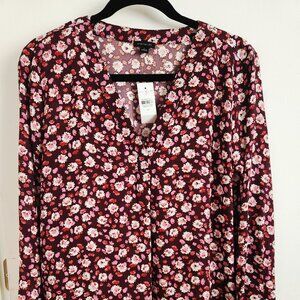 Women's Ann Taylor Burgundy Floral V Neck Long-sleeved Top Sz M